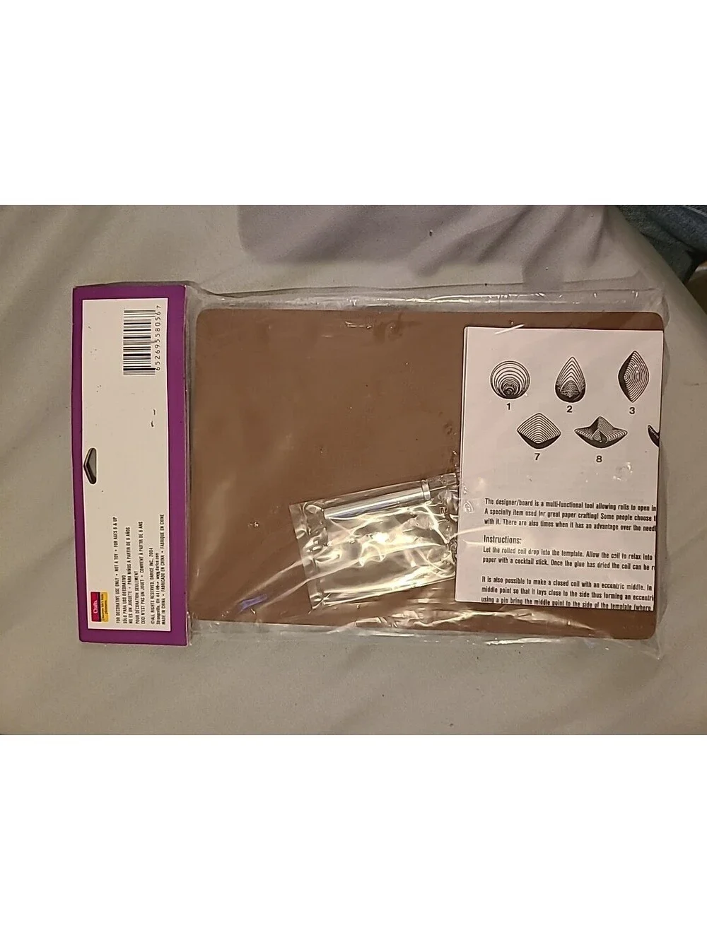 Darcie- Crafters Toolbox Quilling Board With Tool 36 Hole Guide Board